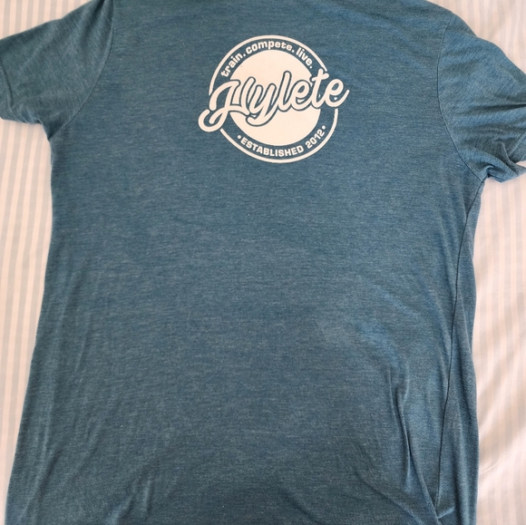 Hylete Tee - Picture 3 of 5